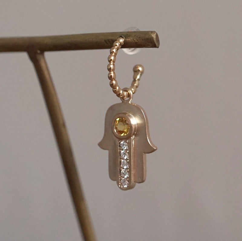 Kagann / K10 Khamsa charm イエローサファイア＆K18 Hoop Pierce