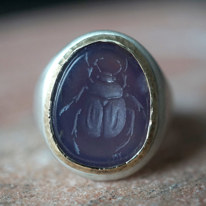 Maison de l'abeille / Intaglio Ring Chalcedony "Beetle" SV x K18YG