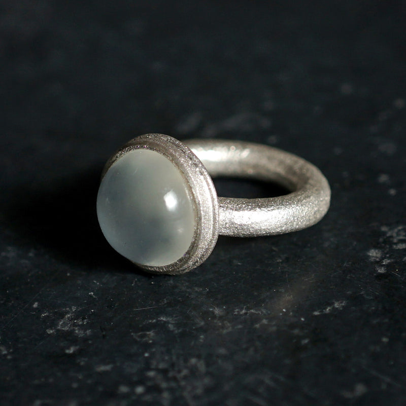 Kuraishi Takamichi / 鍛金の指環 ムーンストーン 1号 – Fuligo