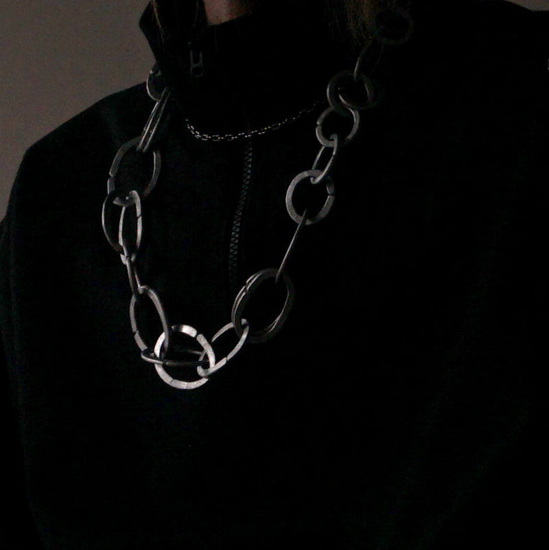 suzuki yuki / “Everyday life is a combination of special things”