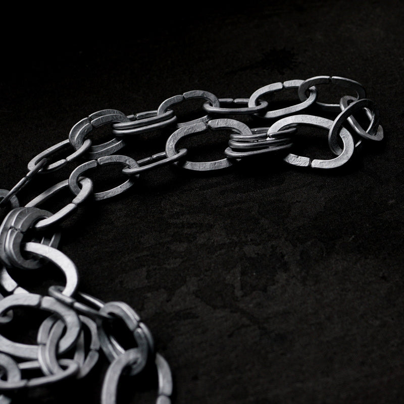 suzuki yuki / “The days are like a blink of an eye”