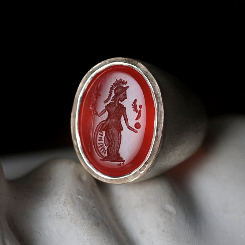 Maison de l'abeille / Intaglio Ring Carnelian "Athena" SV x K9YG