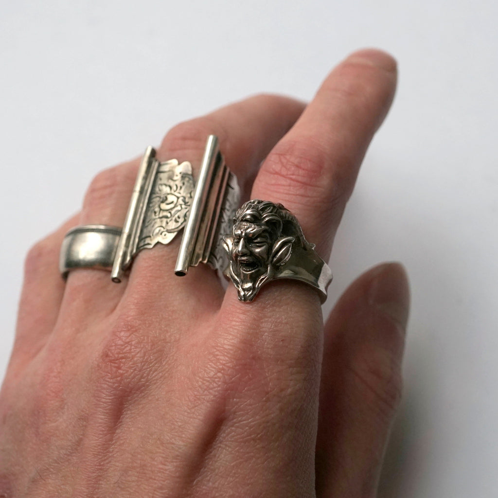 IN OUT DESIGN / Satyr Ring