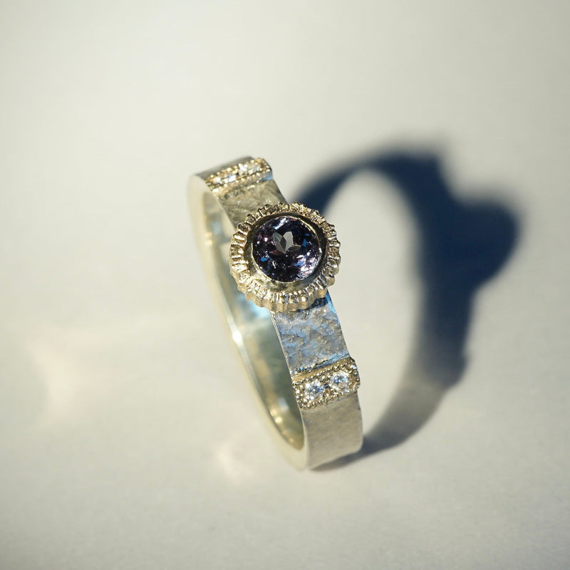 GERMEDEUR / Castle Ring カラーチェンジガーネット
