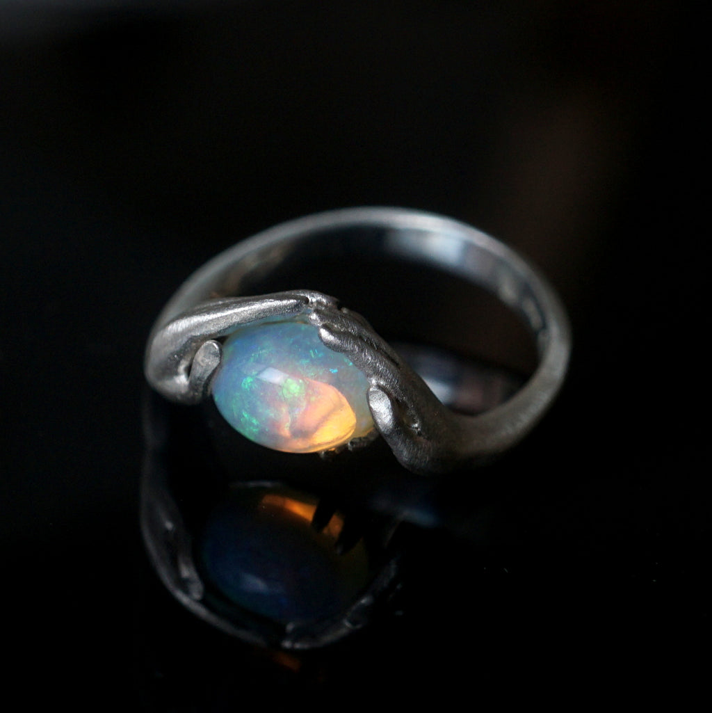 Maison de l'abeille / Deco ring opal