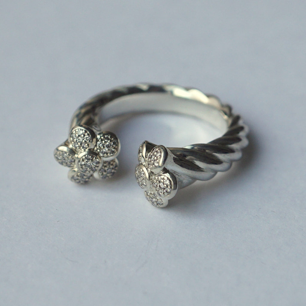 GIFTED / OPEN ROPE RING SVD