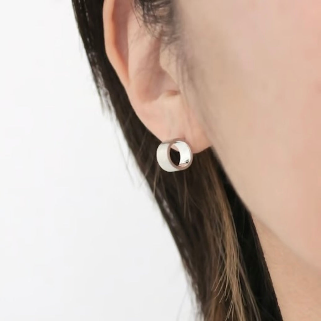 uM / UNIO PIPE PIERCED EARRING (um-uoP30 _CM)