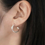 uM / FOLDING METAL PIERCED EARRINGS（um-fmP03_CM/mt）