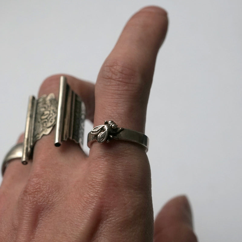 IN OUT DESIGN / Fly Ring