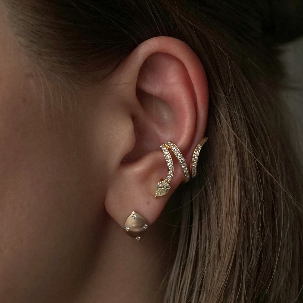 Kagann jewelry / snake earcuff K18 diamond (for left ear)