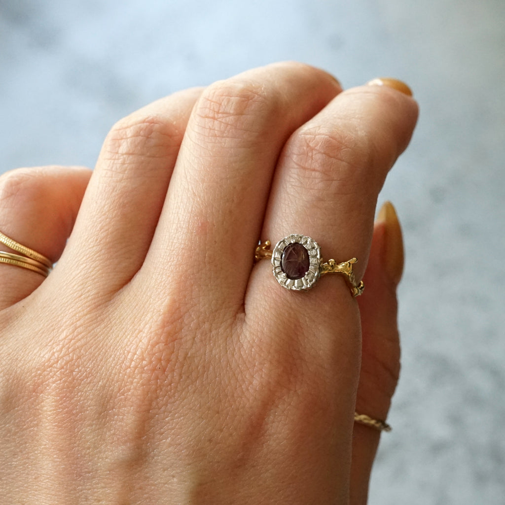 【-10/19限定】Curva ｙ Ruri JEWELRY/トラピッチェルビー・ダイヤモンドリング