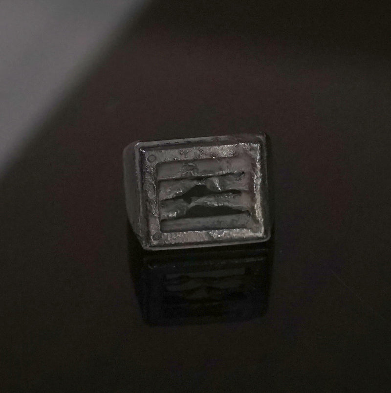 kagari yusuke × GIFTED / square duct ring (melt)