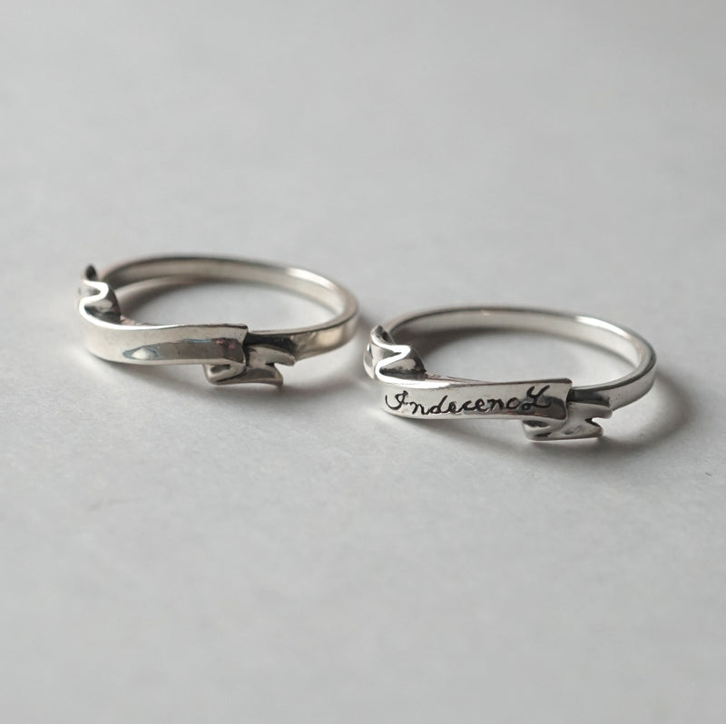 IN OUT DESIGN / Banner Ring & Indecency Ring