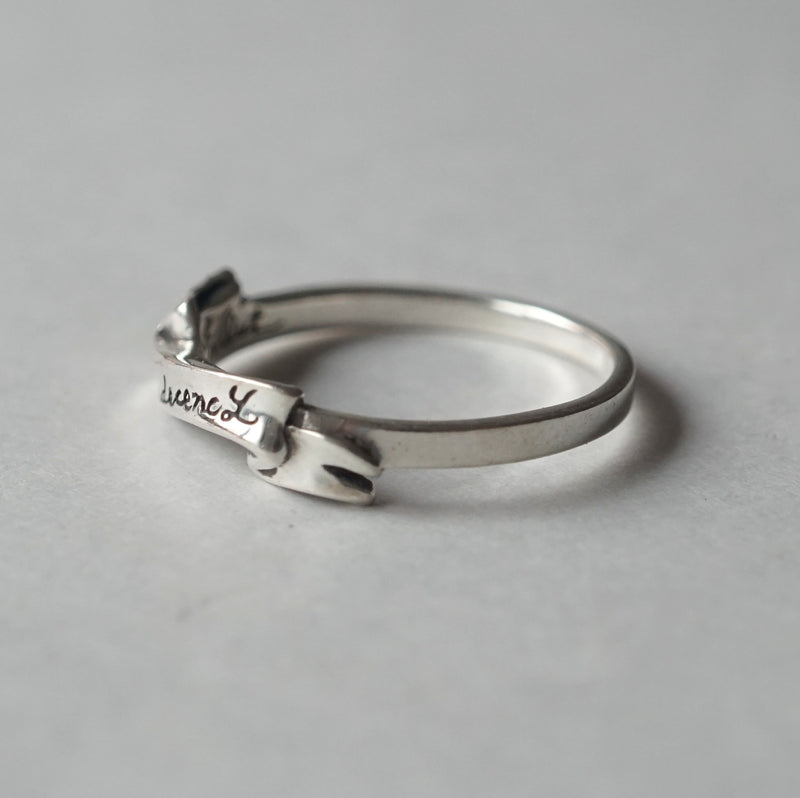 IN OUT DESIGN / Banner Ring & Indecency Ring