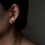 IN OUT DESIGN / Fly Pierce (single)