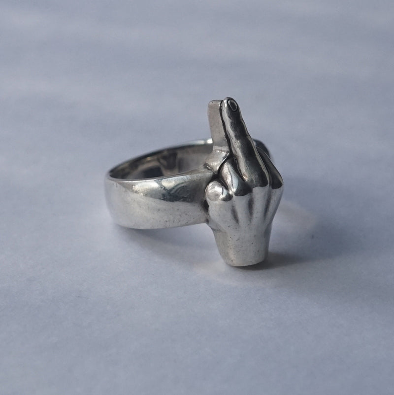 In Out Design / The Finger Ring