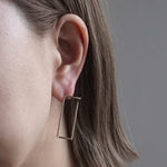 revie objects /〈BREAK〉cuboid earring（BR02-11/12)