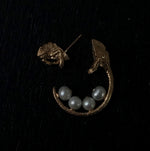 ELCAMI Chameleon Half Pearl Pears Gold (EPS-071G)