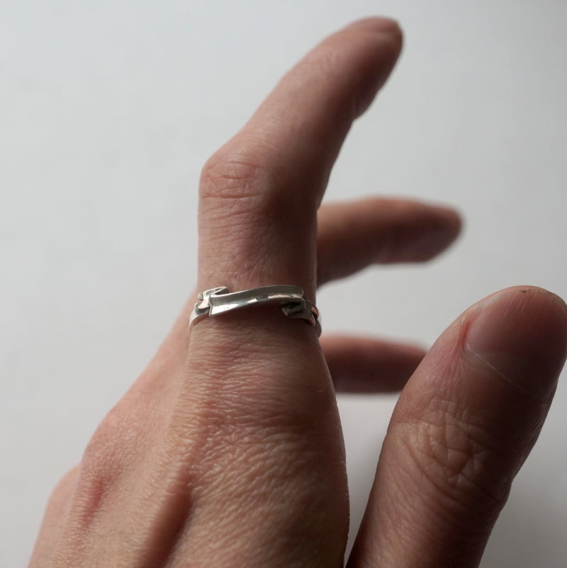 IN OUT DESIGN / Banner Ring & Indecency Ring