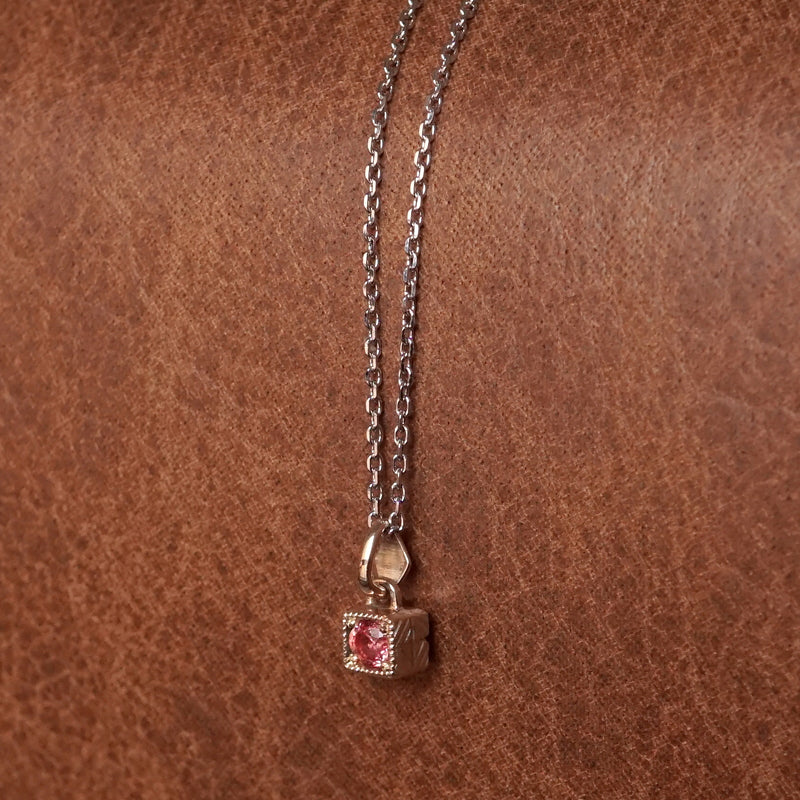 GERMEDEUR / PANDORA CUBE NECKLACE サファイア K10YG