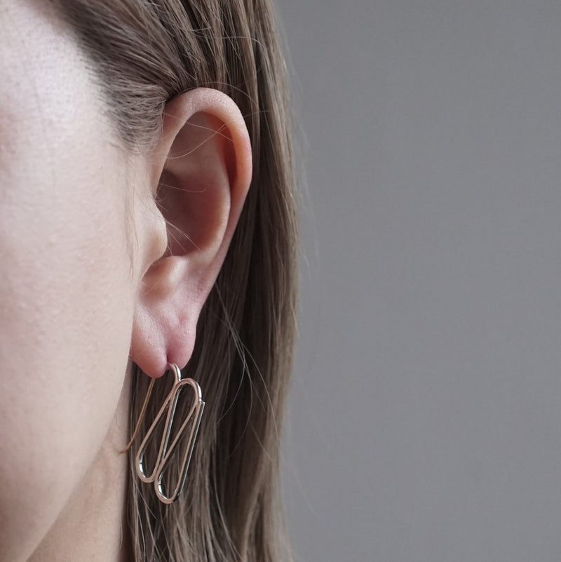 revie objects /〈FLOW〉wave earrings 1（FL02-10）