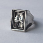 In Out Design / Cleft Ring