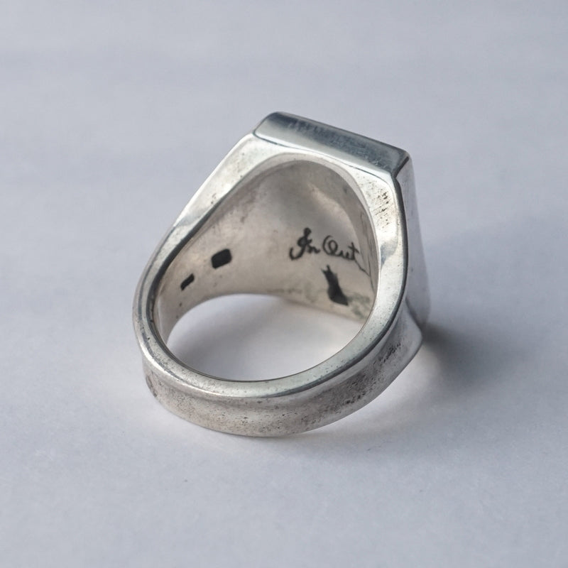 In Out Design / Cleft Ring