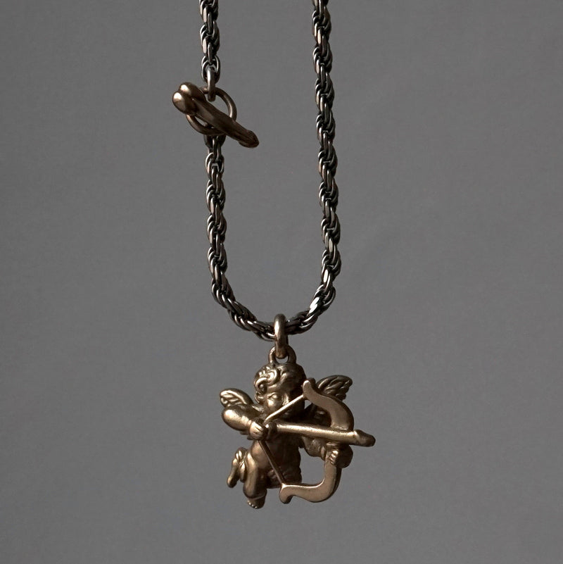 IN OUT DESIGN / K18YG Cherub Pendant Dia × K18YG Penis T-Bar Twist Chain Necklace