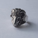 In Out Design / Sheep Ring