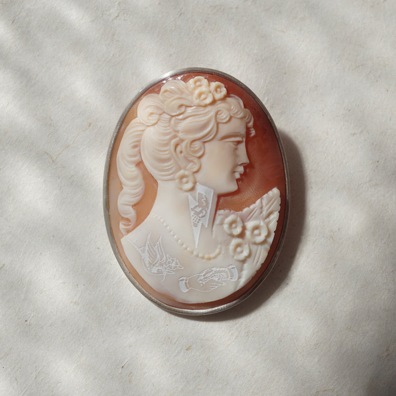 HIYU HAMASAKI / TATTOO CAMEO BROOCH 08