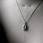 [Only posted at noon on November 4th] J&O SINRA / Moonstone necklace (BM-25)