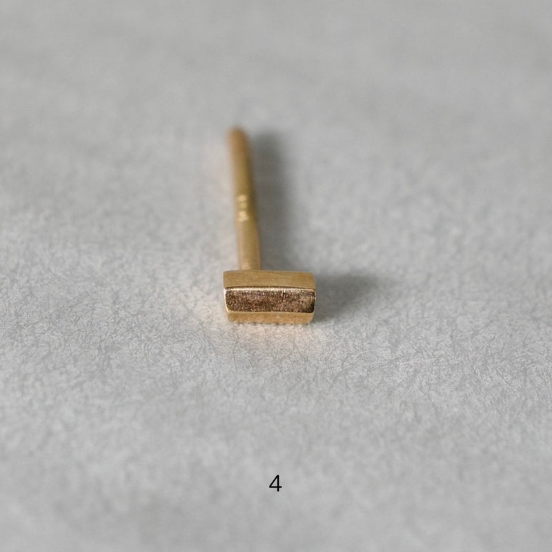 MAKIAMI / ARCH Earring off cut (for one ear)