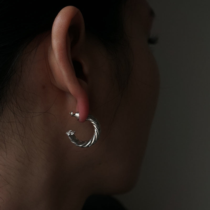 GIFTED / OPEN ROPE PIERCE SVD L