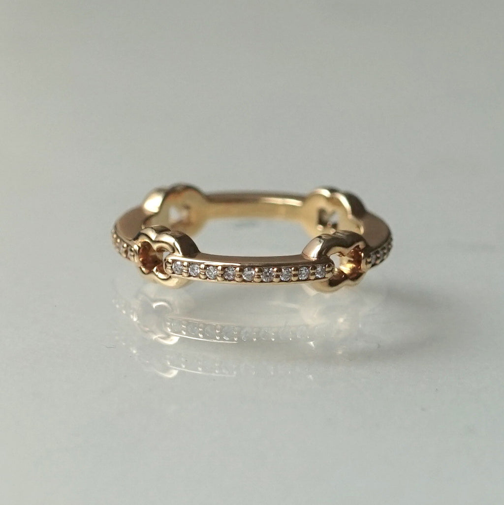 GIFTED / HOOPED IMPLOSION CHAIN RING YGD
