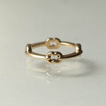 GIFTED / HOOPED IMPLOSION CHAIN RING YG