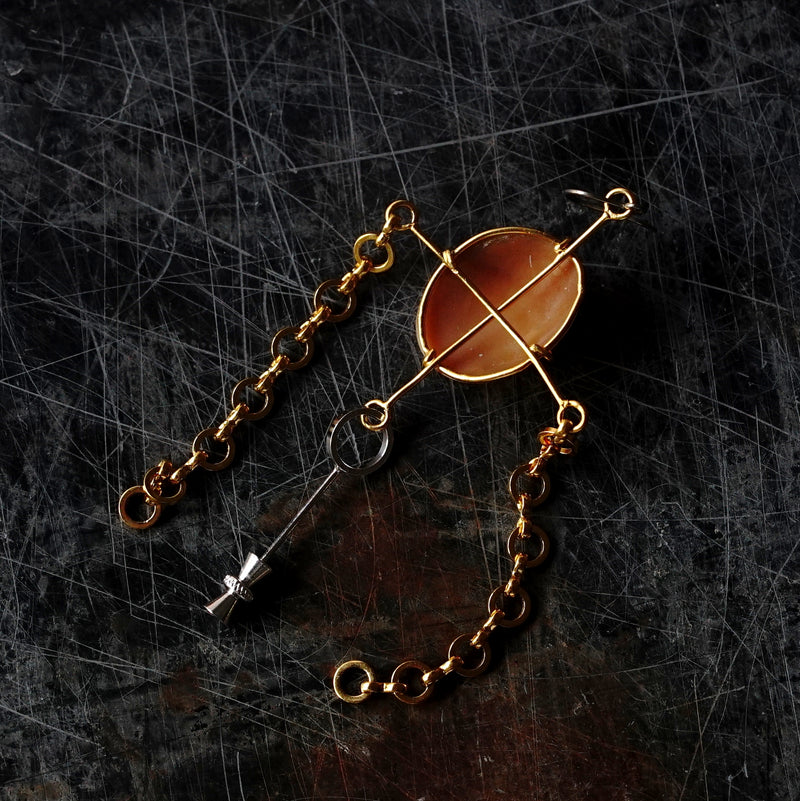 HIYU HAMASAKI / CROSS CAMEO EARRINGS – Fuligo / Fuligoshed