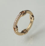 GIFTED / HOOPED IMPLOSION CHAIN RING YGD