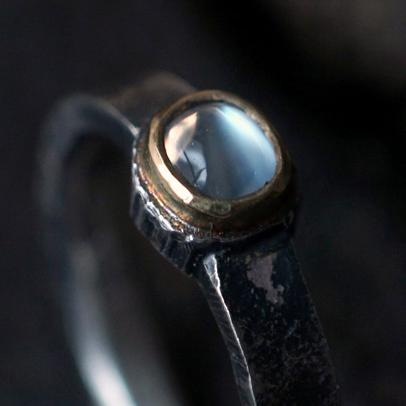 [Only posted at noon on November 4th] J&O SINRA / Moonstone Ring (BM-22)