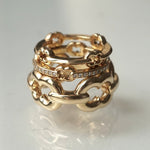 GIFTED / HOOPED IMPLOSION CHAIN RING YG