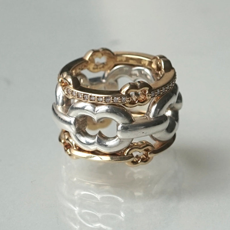 GIFTED / HOOPED IMPLOSION CHAIN RING YGD