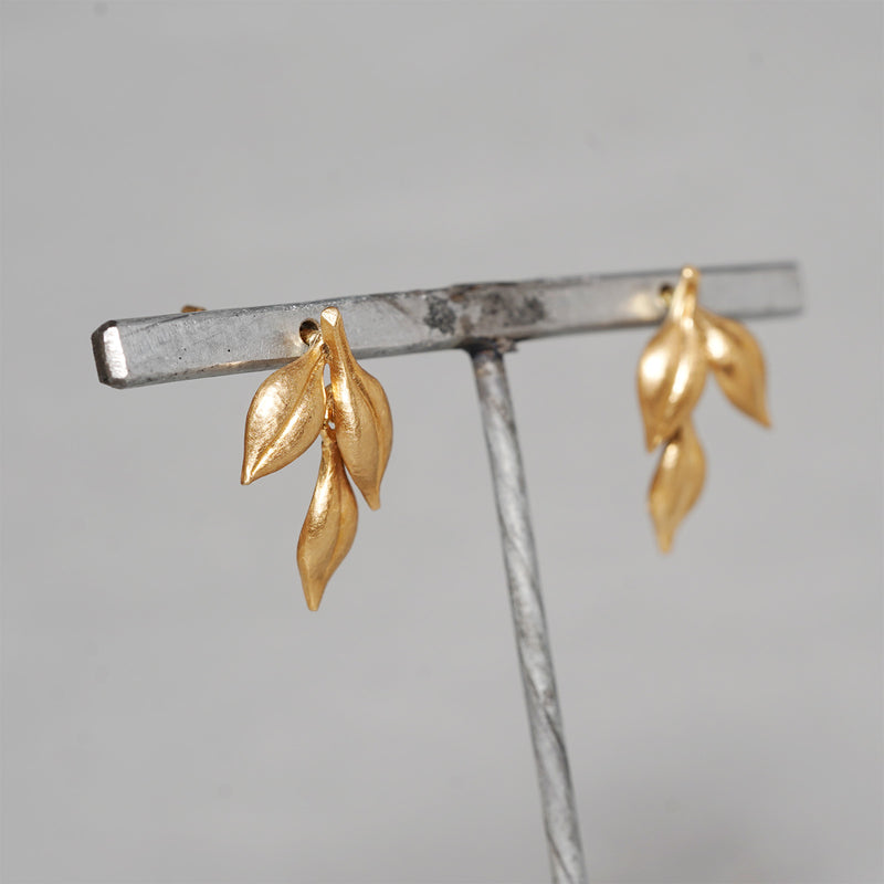 【-11/23限定】WATARU YAMAZAKI / Camellia leaf Pierce