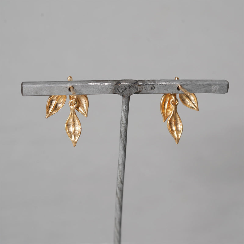 【-11/23限定】WATARU YAMAZAKI / Camellia leaf Pierce