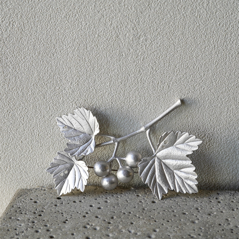 【-11/23限定】WATARU YAMAZAKI / Wild Grape Brooch