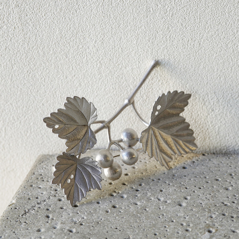 【-11/23限定】WATARU YAMAZAKI / Wild Grape Brooch