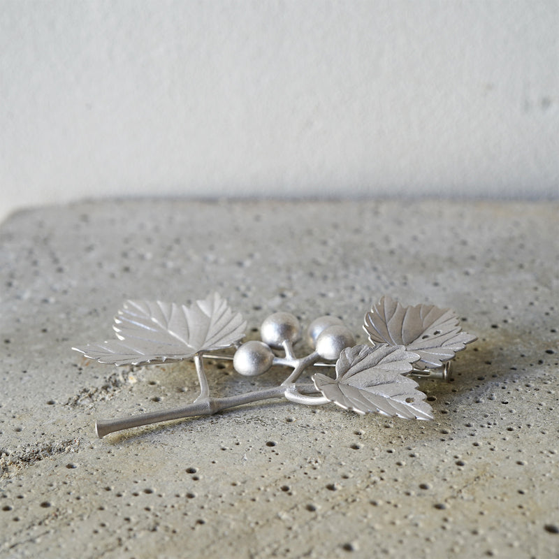 【-11/23限定】WATARU YAMAZAKI / Wild Grape Brooch
