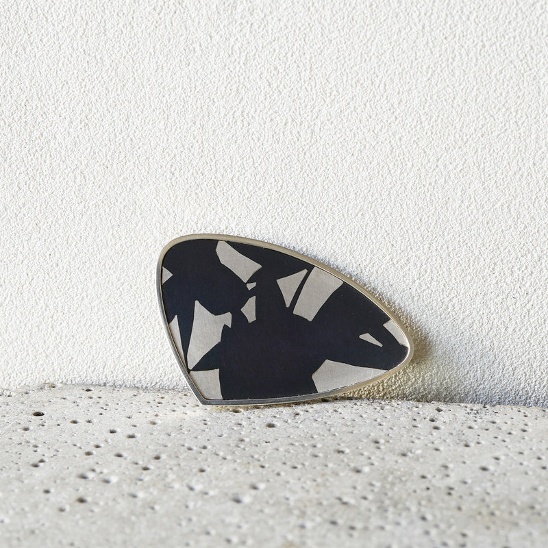 【-11/23限定】WATARU YAMAZAKI / Fragments of Shadow Brooch FRAG-01