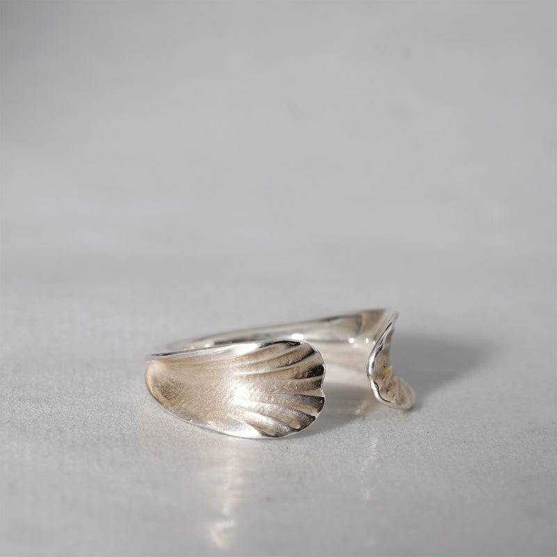 【-11/23 期間限定】WATARU YAMAZAKI / Chasing Ear cuff SV