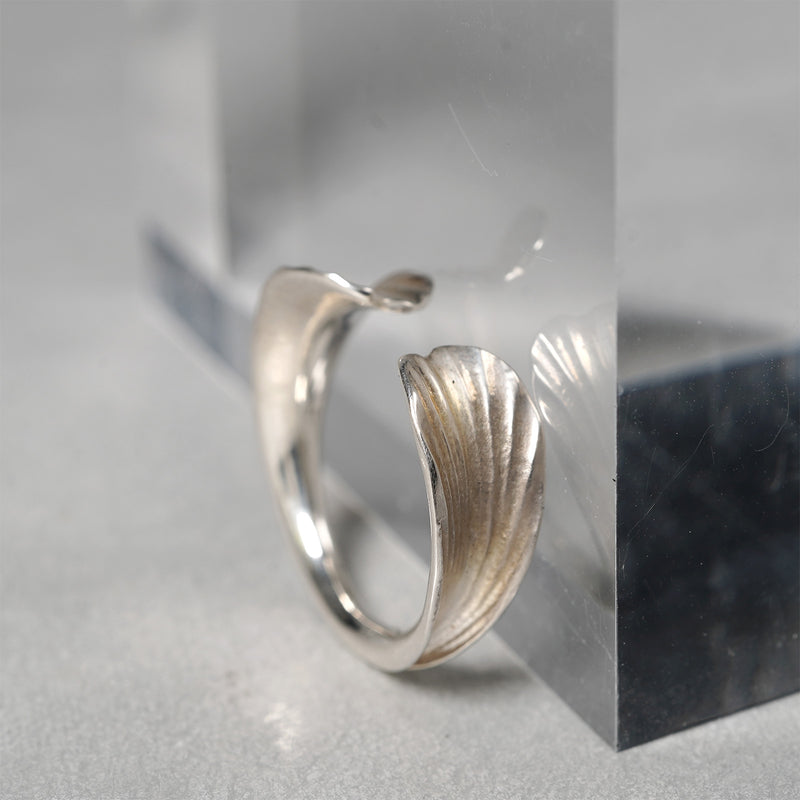 【-11/23 期間限定】WATARU YAMAZAKI / Chasing Ear cuff SV