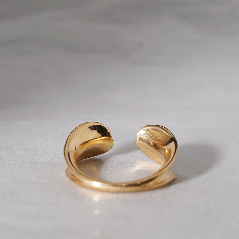 【-11/23 期間限定】WATARU YAMAZAKI / Chasing Ear cuff K18YG