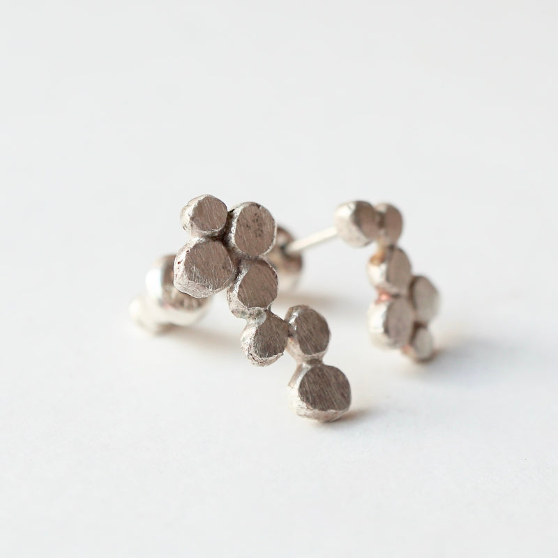 wada maki / プリミティブピアス つぶつぶ 平